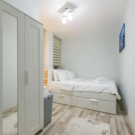 Apartamento Lovely Apartment With Balcony In The Center Of Besiktas Estambul