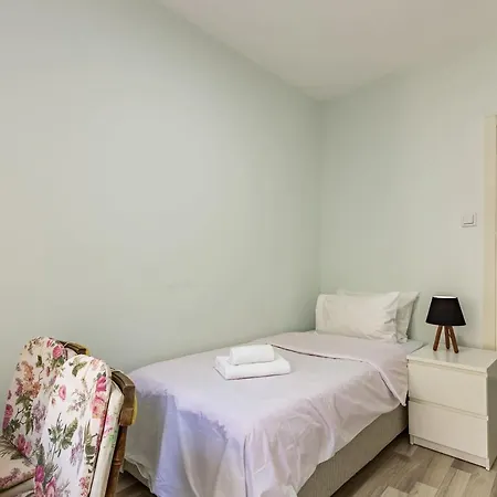Lovely Apartment With Balcony In The Center Of Besiktas Apartamento *