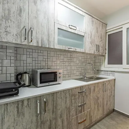 Lovely Apartment With Balcony In The Center Of Besiktas * Estambul