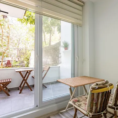 Lovely Apartment With Balcony In The Center Of Besiktas Apartment Istanbul